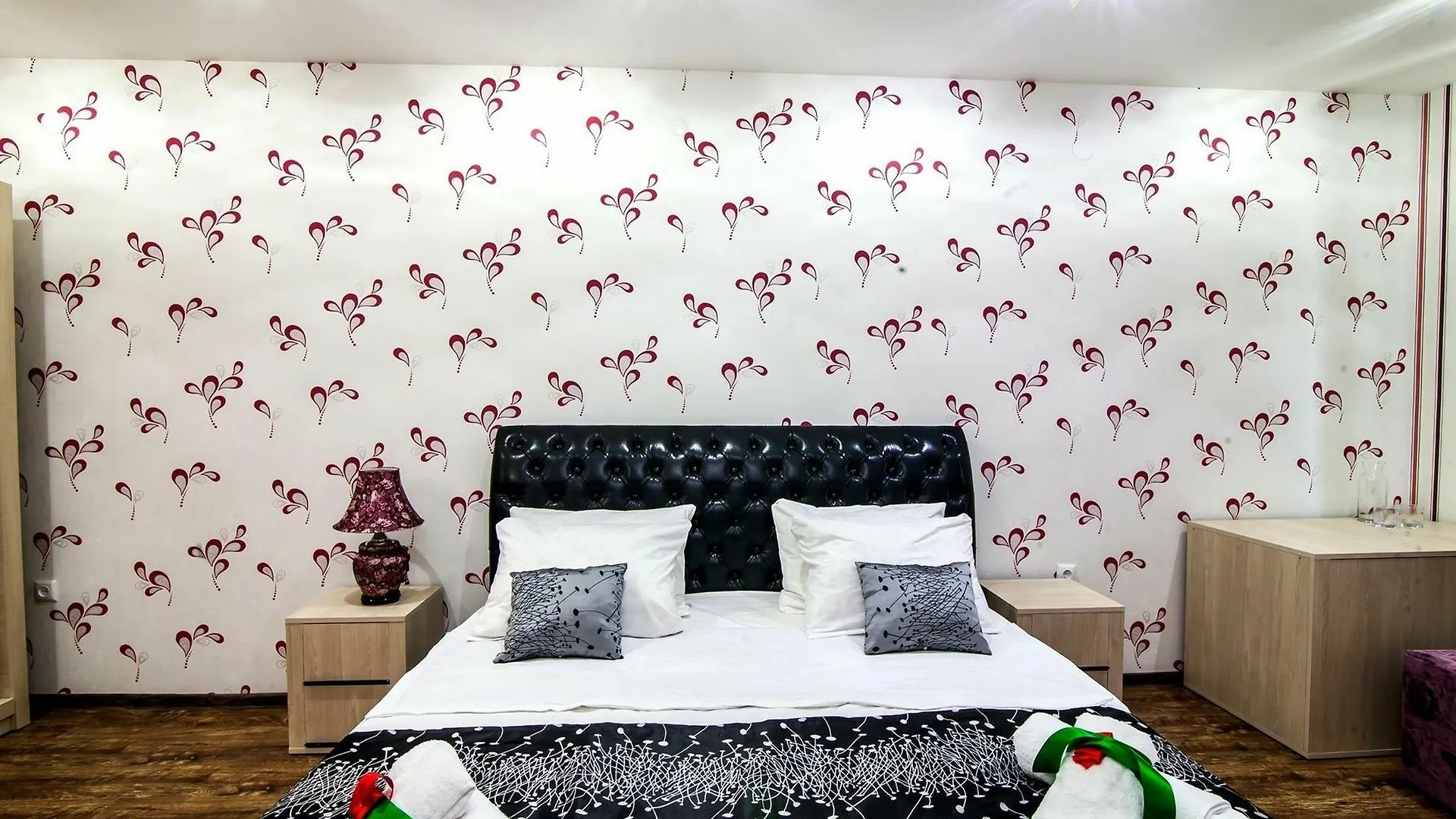 Hotel Ellegance ティビリシ